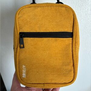 Brixley crossbody bag 💛